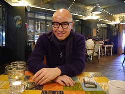 Selebriti Gay Pertama Korea Ini Siap Terjun ke Politik