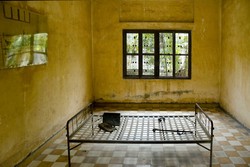 Liburan Sambil Deg-degan di Tempat Angker, Berani?