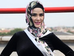 Ditanya Soal Pacar, Angel Lelga Tak Percaya Diri