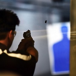 Penalti Gagal, Pemain Klub Serbia Ini Ditodong Pistol oleh Suporter Sendiri