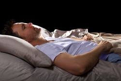 Studi Ini Sebut Kebanyakan Tidur Tingkatkan Risiko Kena Stroke