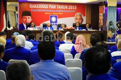 Survei PDB: Hatta Rajasa Unggul di Indonesia Barat, Zulkifli di Timur