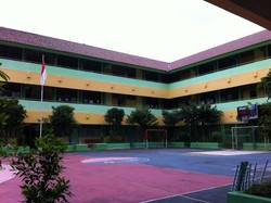 SMPN 41 Tak Butuh UPS: Kalau Mati Lampu Tunggu Saja Sampai Nyala