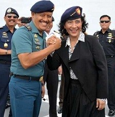 Diminta Menteri Susi, KSAL Perintahkan Pangarmabar Cari Kapal Fu Yan Yu