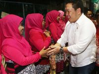 Charles Honoris Temui Warga Tambora