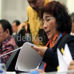 Menteri Susi Akan Larang Ekspor Bibit Bandeng