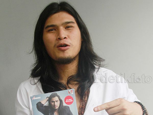 Virzha Rilis Album Perdana