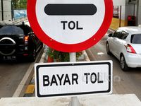 Masuk Jalan Tol Bakal Kena Pajak