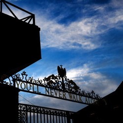 Dunkin Donuts Minta Maaf ke Liverpool Usai Utak-atik Lambang Klub