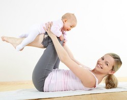 Ini Gerakan Olahraga di Rumah yang Bisa Dilakukan Ibu Pasca Melahirkan