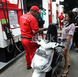 Ini Alasan Pemerintah Naikkan Harga Premium Rp 200/Liter