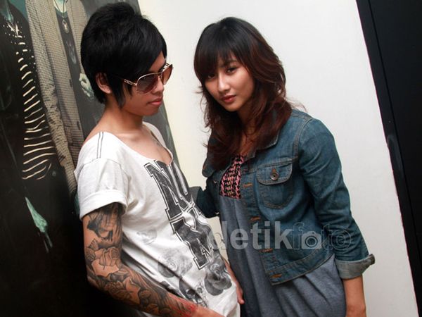 Putra Ovy '/rif' Tak Bisa Lepas dari Melody