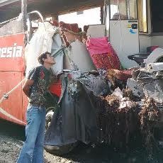 Satu Penumpang Bus Tewas dan 4 Luka Saat Kecelakaan di Pantura Tuban