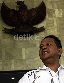 Soetrisno Bachir Calon Terkuat Gantikan Amien Rais Jadi Ketua MPP PAN