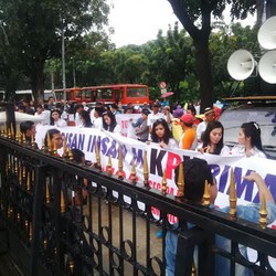 Dukung Bongkar Dana Siluman APBD, Ratusan Pendukung Ahok Demo di Balai Kota