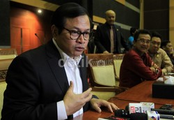 Aksi Petak Umpet Pramono Anung Usai Bertamu ke Ruangan Jaksa Agung