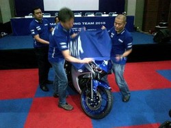Beda Rp 6 Juta, Yamaha R25 Versi ABS Dijual Rp 59 Juta
