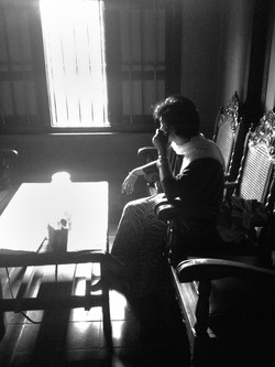 Apa Yang Sedang Ibu Lamunkan?