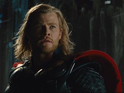 Thor VS Iron Man di The Avengers: Age of Ultron