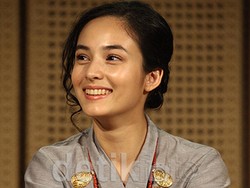 Video Buka Baju Diambil Saat Chelsea Berusia 15 Tahun