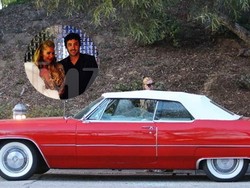 Ditolak, Mobil Antik dari Fans untuk Paris Hilton Dihancurkan?