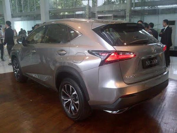 Lexus NX Resmi Diluncurkan di Indonesia