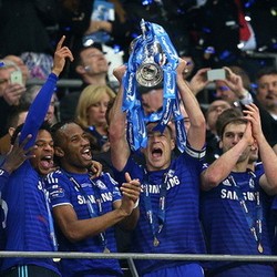 Chelsea Bisa Raih Treble