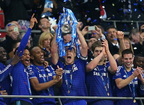 Chelsea Bisa Raih Treble