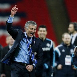 Si Biru Bikin Mourinho Bangga