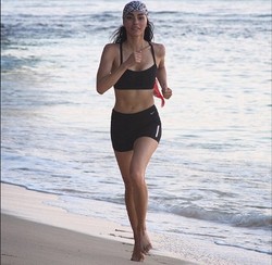 Foto: 7 Wanita Seksi Penggemar Fitnes yang Populer di Instagram