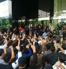 Jawab Sindiran Menteri Yuddy, Pegawai KPK: Kalau Pimpinan Benar, Kami Ikut