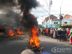 Penampakan Demo Ribuan Nelayan di Batang yang Lumpuhkan Pantura