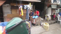 Menengok Pemukiman Kumuh di Filipina