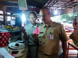 Sidak, Sudin UMKM Jaksel Temukan Makanan Mengandung Zat Pewarna Tekstil