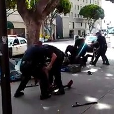 Duh! Polisi Los Angeles Kedapatan Menembak Mati Pria Gelandangan