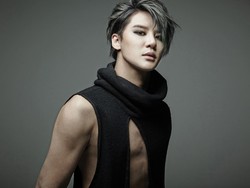 Junsu JYJ Jadi Raja Hingga Manusia Purba di Video Flower