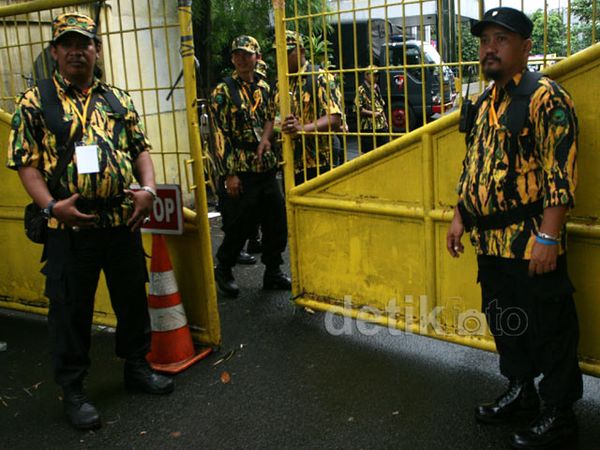 Jelang Sidang Putusan, DPP Golkar Dijaga Ketat
