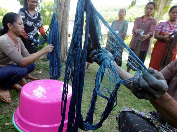 Melestarikan Tenun Asli Labuan Bajo NTT