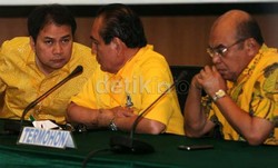 Kubu Ical Minta Menkum HAM Tak Buru-buru Sahkan Kepengurusan Kubu Agung