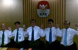 Tak Mau Kalah, Eks Pimpinan Sepakat Dorong KPK Ajukan PK Terkait BG