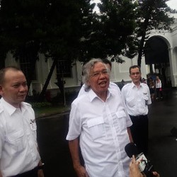 Temui Jokowi, Panda Nababan Mau Bikin Penerbangan Perintis di Papua