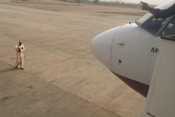 Gara-gara Delay, Pria Ini Cegat Pesawat yang Mau Terbang