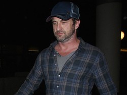 Gerard Butler Dikabarkan Resmi Tunangan