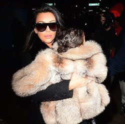 Kim Kardashian Diserang Sharon Osbourne Gara-gara Bulu