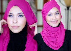 Tutorial Hijab Terinspirasi Topi Pramugari Emirates