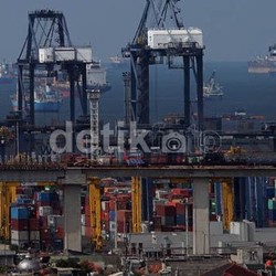 Kirim Kontainer dari Padang ke Jakarta US$ 600, Singapura ke Jakarta Cuma US$ 185