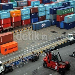 Jokowi Targetkan Biaya Logistik di Bawah 20% PDB, RI Bisa Hemat Rp 700 Triliun