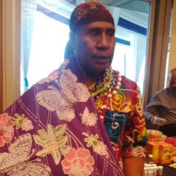 Cerita Sukses Pengusaha Papua Berbisnis Batik Unik