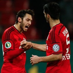 Leverkusen Singkirkan Kaiserslautern Lewat Perpanjangan Waktu