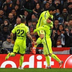 Madrid-Barca Berjarak Dua Poin, Enrique: Saatnya Menangkan Sisa Laga